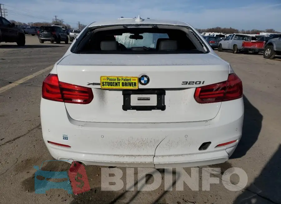 WBA8E5G5XGNT94670 Photo# 6