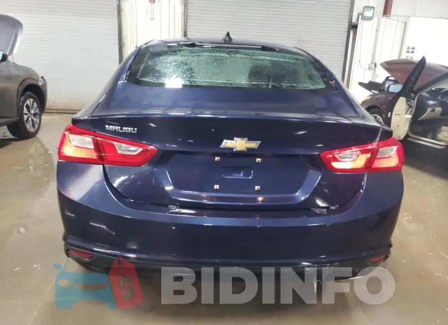 1G1ZB5ST0JF182019 Photo# 6