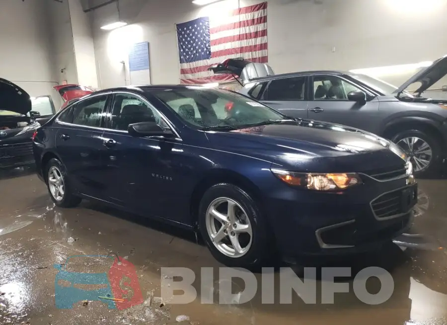 1G1ZB5ST0JF182019 Photo# 4