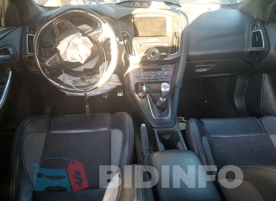 1FADP3L93GL275837 Photo# 8