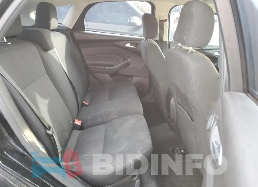 1FADP3M25HL262512 Photo# 10