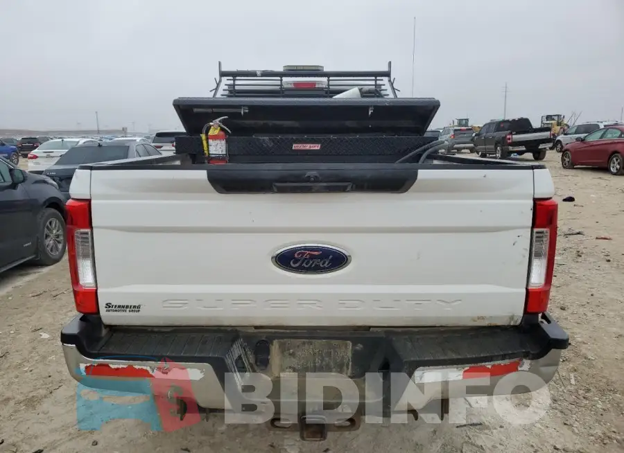 1FT7W2BT6KEF57193 Photo# 6