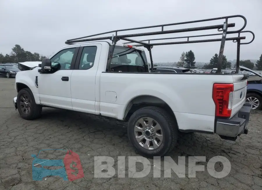 1FT7X2A68HEF39263 Photo# 2