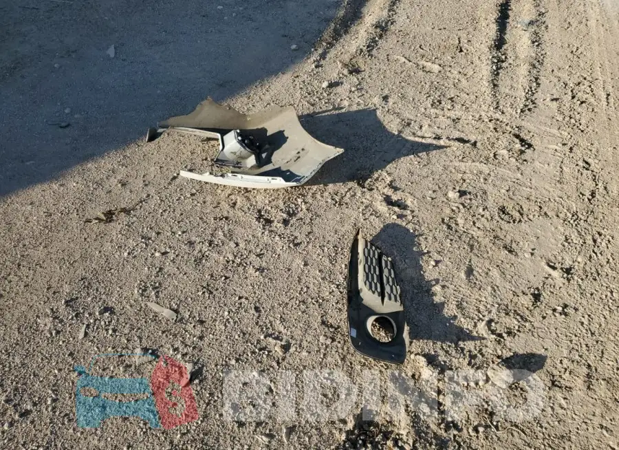 19XFC1F36HE031894 Photo# 12