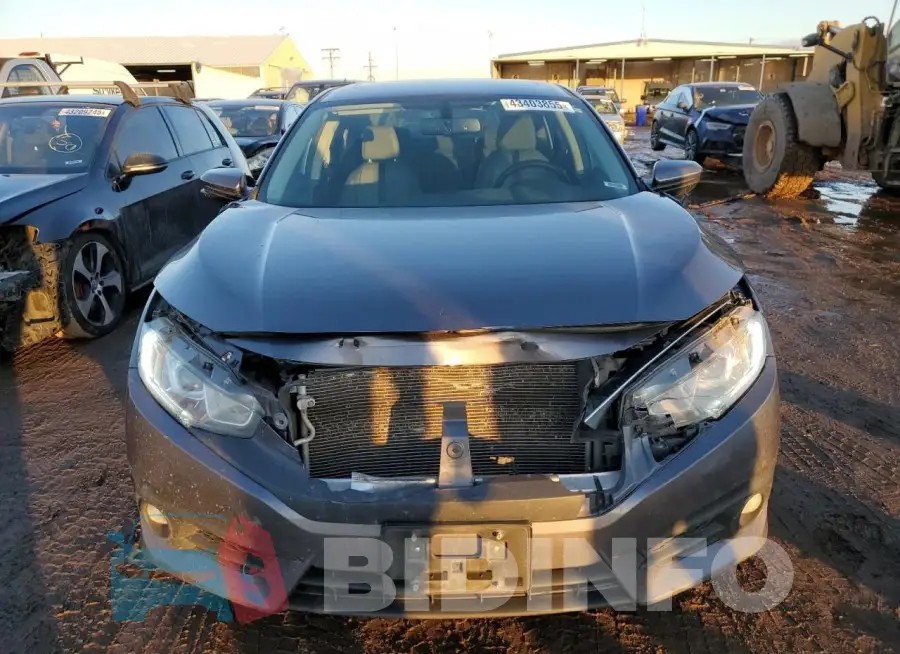 19XFC1F73HE017633 Photo# 5
