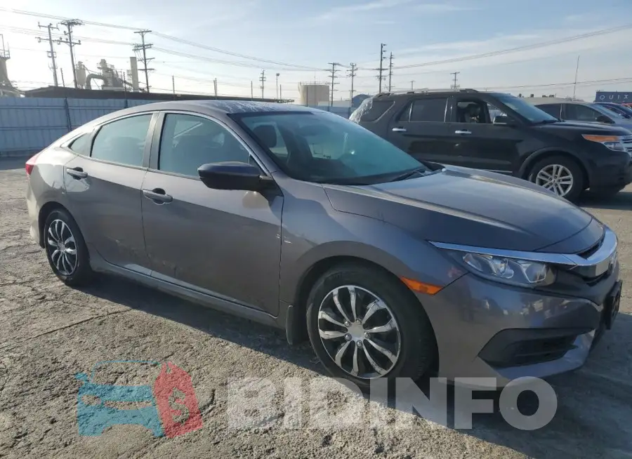 19XFC2F52HE210392 Photo# 4