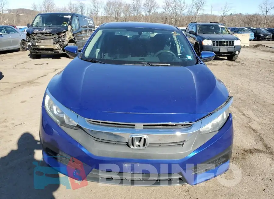 19XFC2F55GE205508 Photo# 5