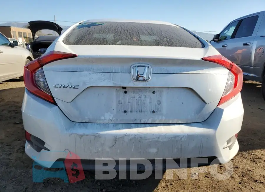 19XFC2F72GE226723 Photo# 6