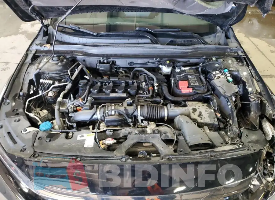 1HGCV1F33KA164301 Photo# 11