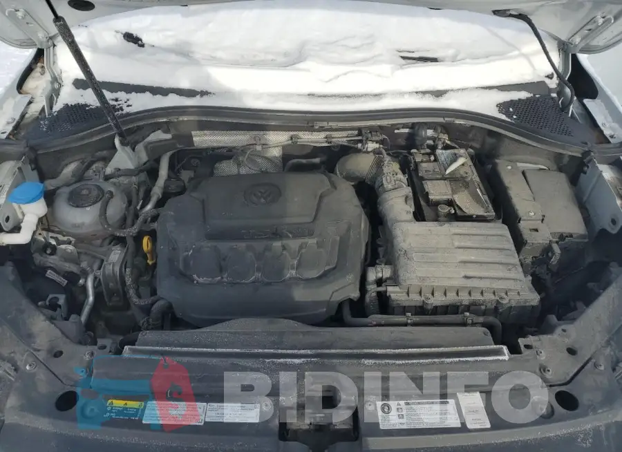 3VV2B7AX0JM166493 Photo# 12