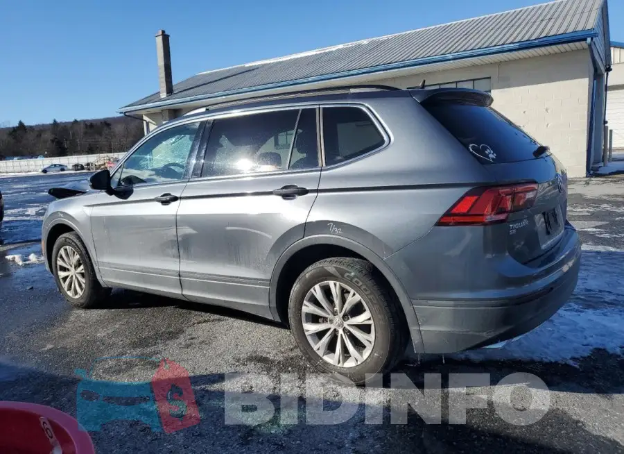 3VV2B7AX7KM076727 Photo# 2
