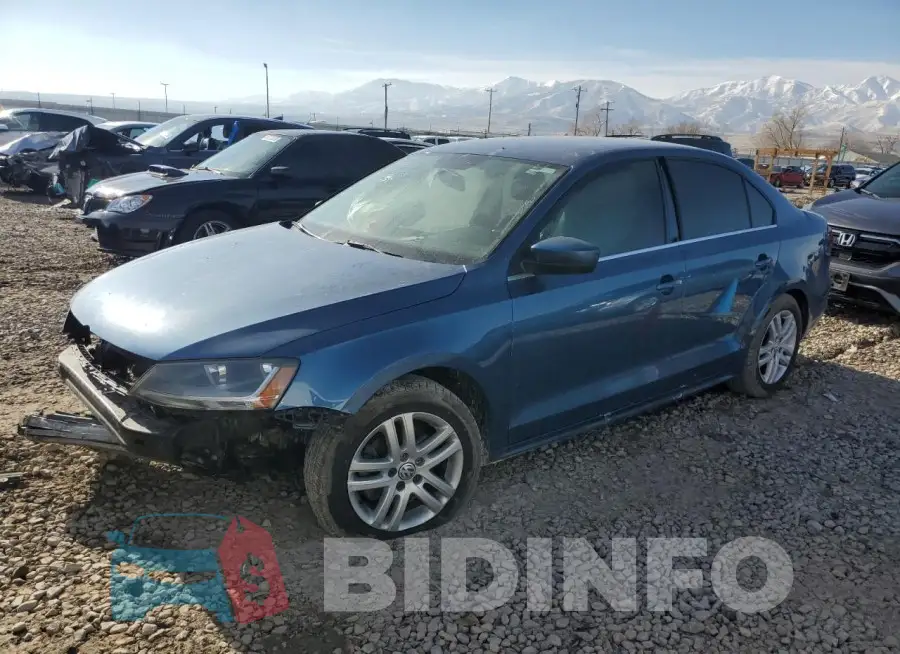 3VW2B7AJ7HM255995 Photo# 1