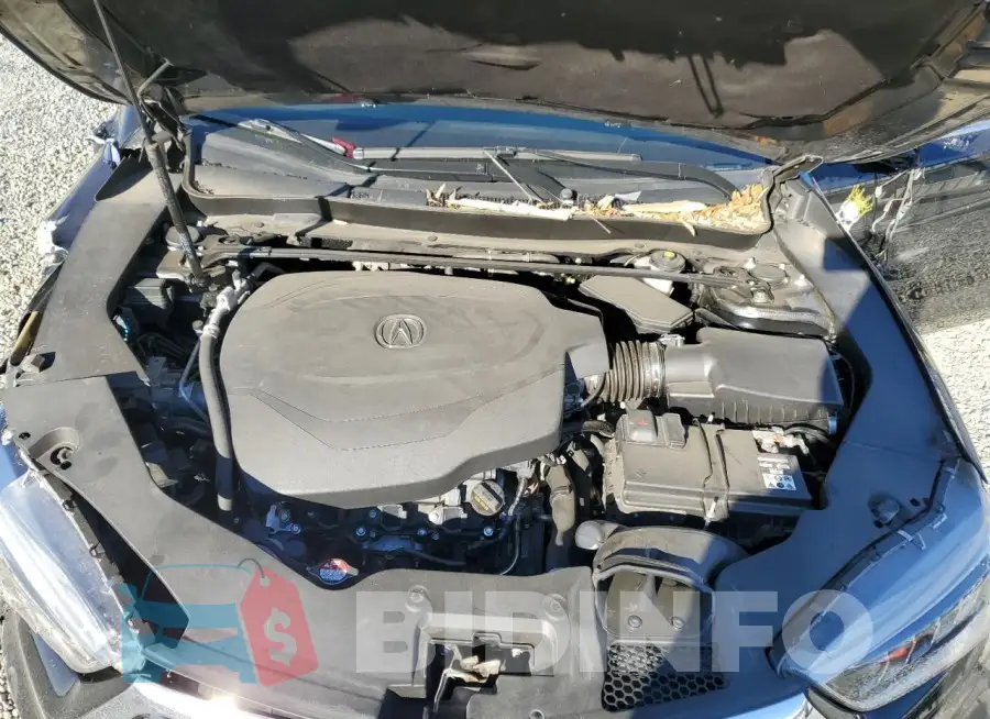 19UUB2F70JA007992 Photo# 11