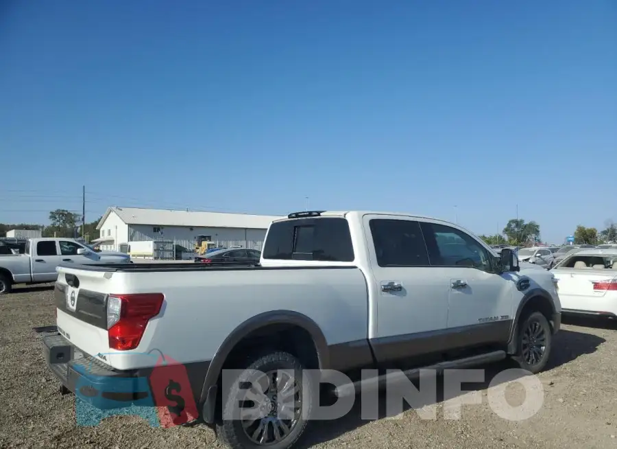 1N6BA1F44HN541022 Photo# 3