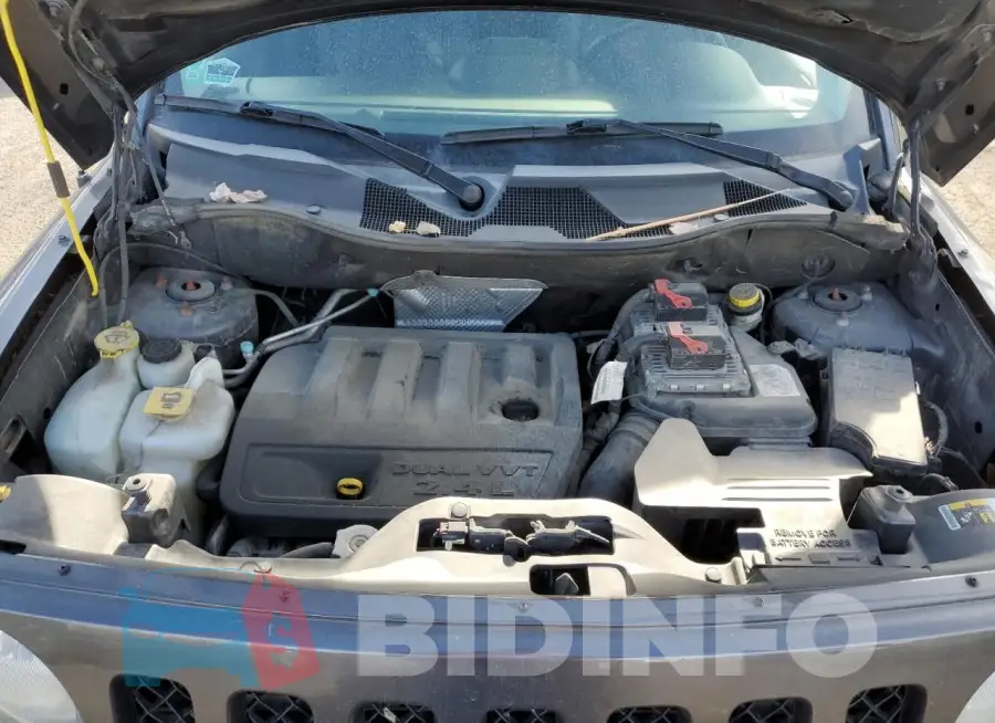 1C4NJRFB7GD753253 Photo# 12