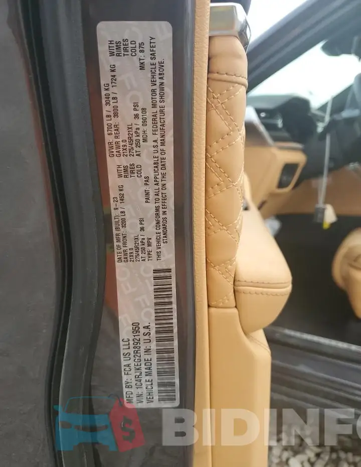 1C4RJKEG2R8921950 Photo# 12