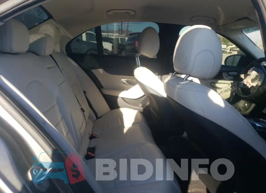 55SWF4JBXHU194421 Photo# 10