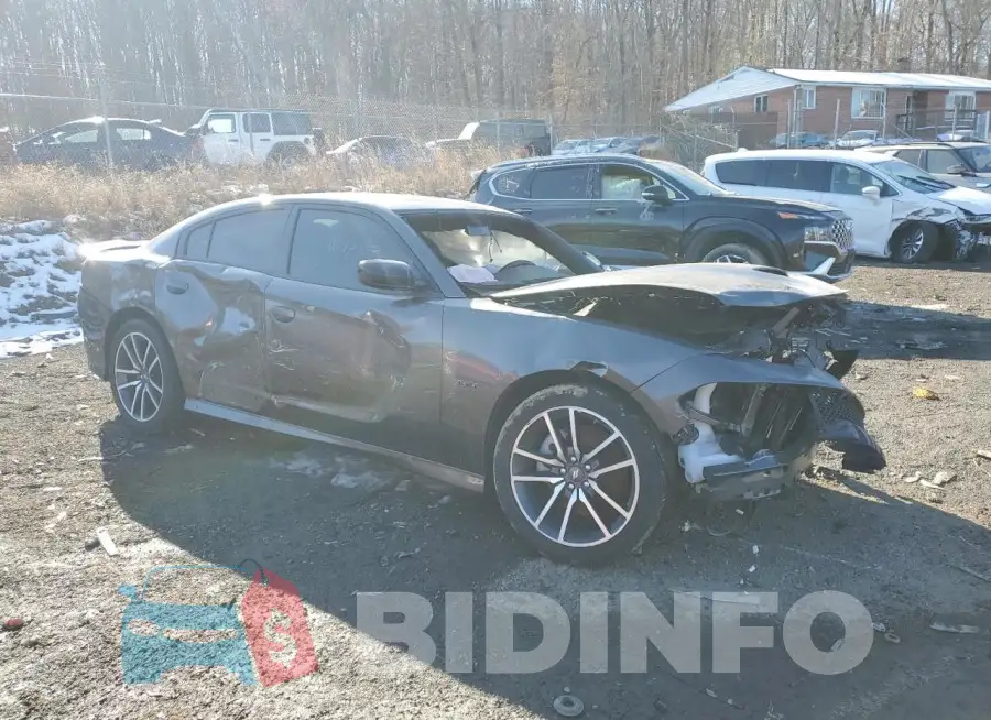 2C3CDXCT4PH579259 Photo# 4