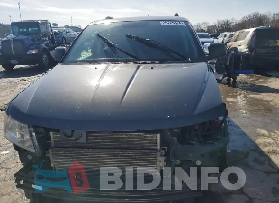 3C4PDCAB8HT700738 Photo# 5