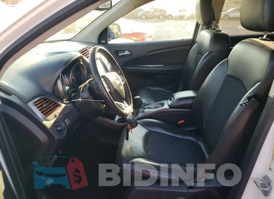 3C4PDCGB6LT270319 Photo# 7