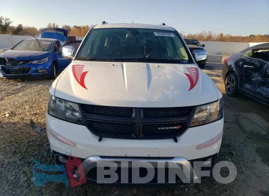 3C4PDCGB6LT270319 Photo# 5