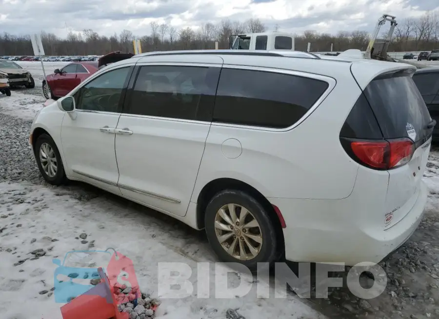 2C4RC1BG2JR112157 Photo# 2