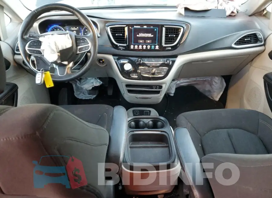 2C4RC1FG0LR281252 Photo# 8