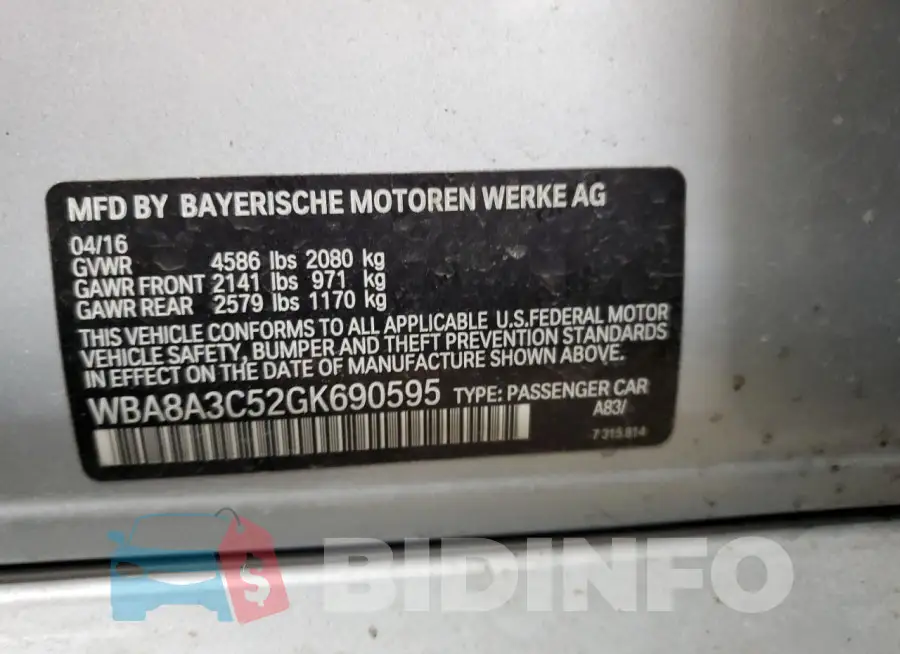 WBA8A3C52GK690595 Photo# 12