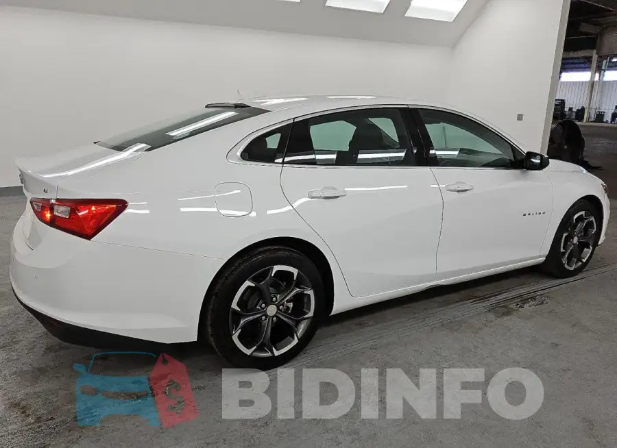 1G1ZD5ST5PF209329 Photo# 3