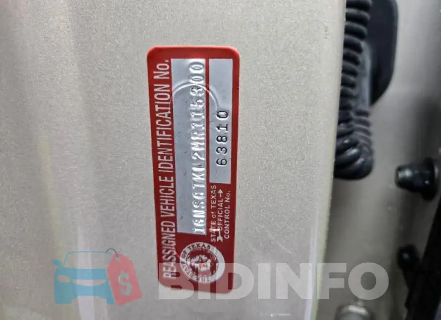 1GNSCTKL2MR115300 Photo# 14
