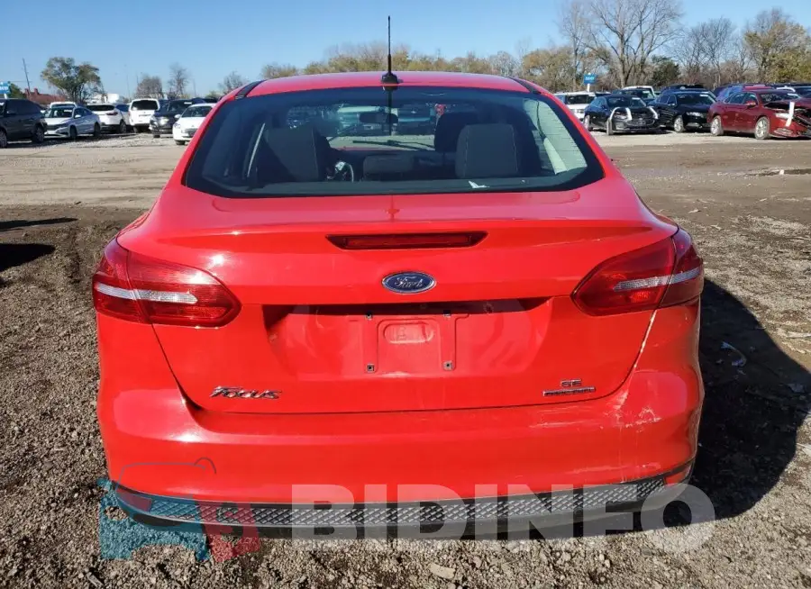 1FADP3F2XGL364464 Photo# 6
