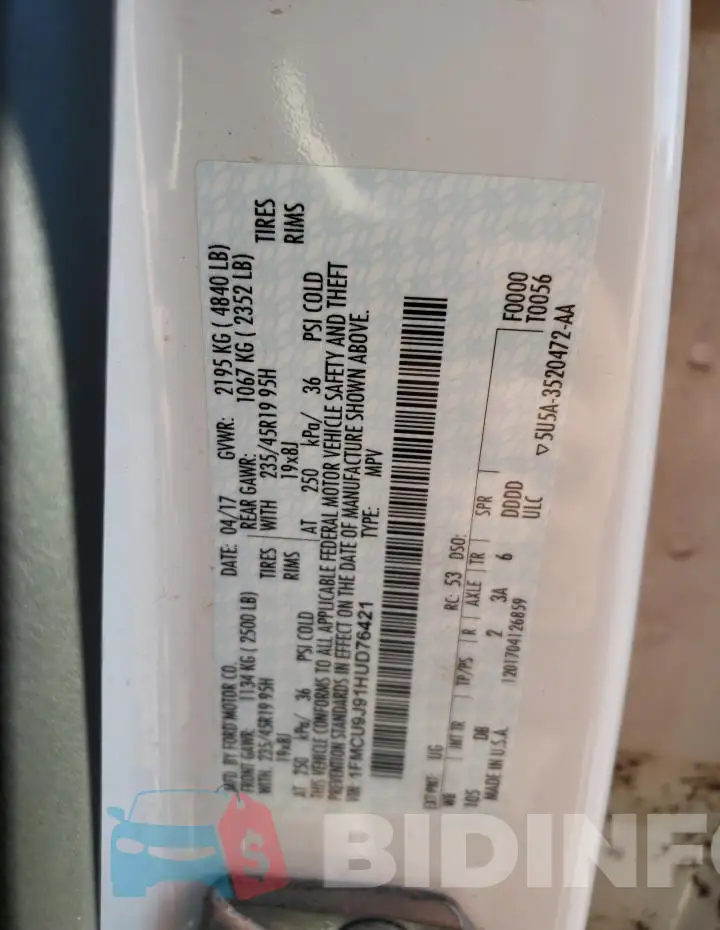 1FMCU9J91HUD76421 Photo# 13