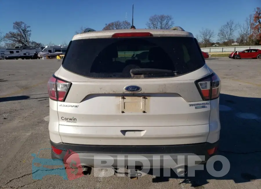 1FMCU9J91HUD76421 Photo# 6