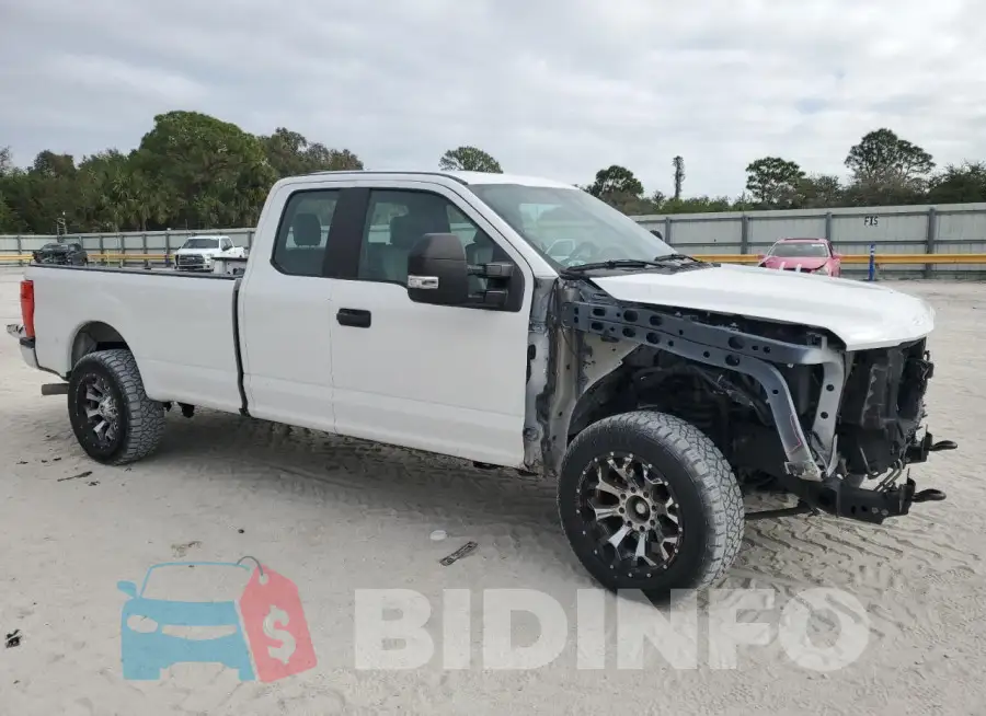 1FT7X2A60LEE22690 Photo# 4