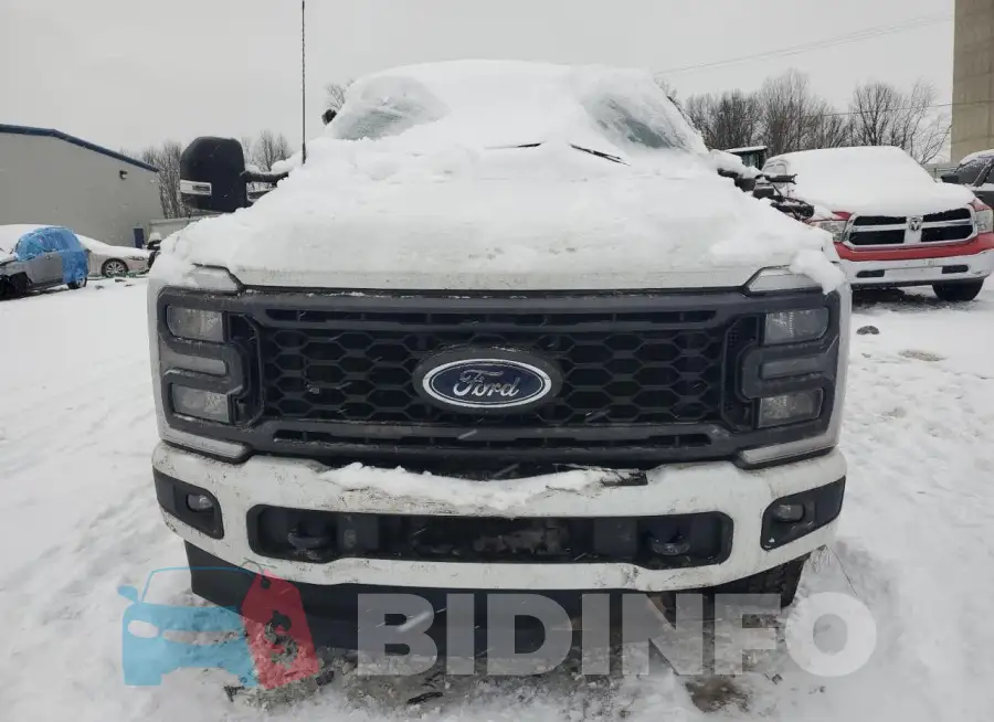 1FT8W3BT1PED84443 Photo# 5