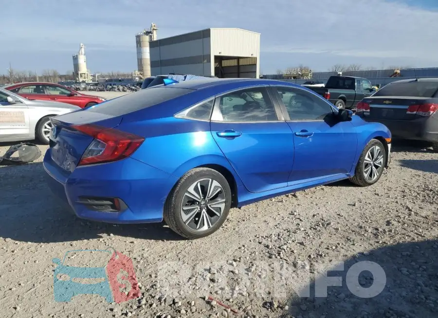 19XFC1F30HE025816 Photo# 3