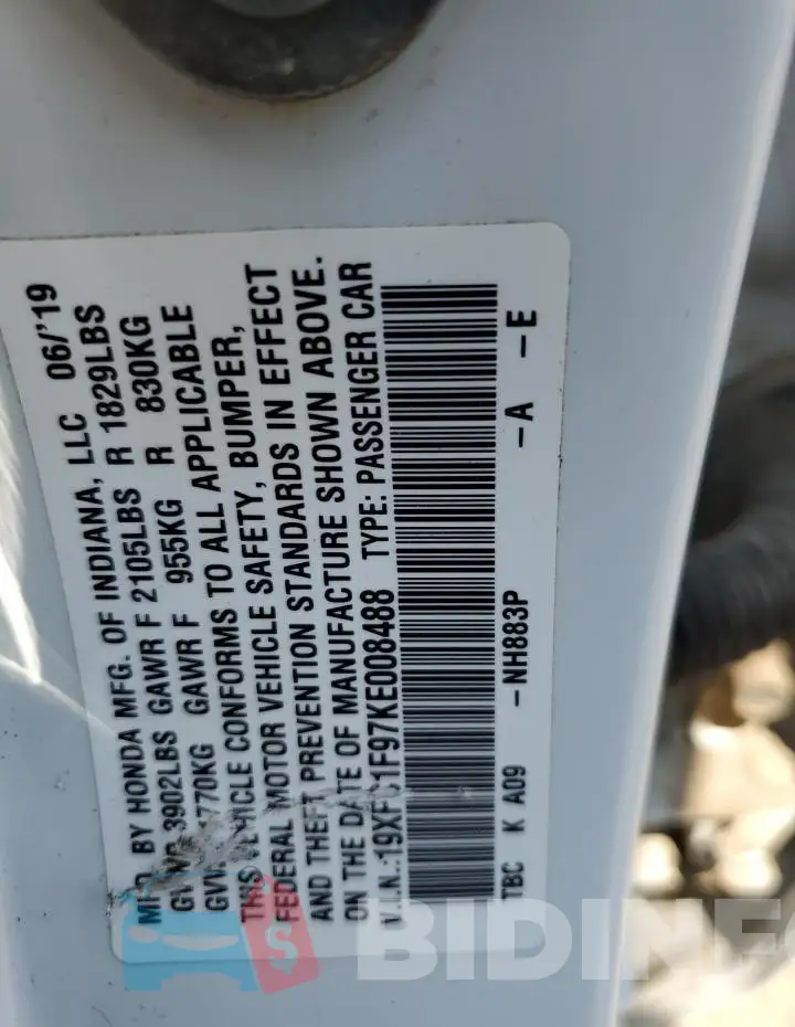 19XFC1F97KE008488 Photo# 12
