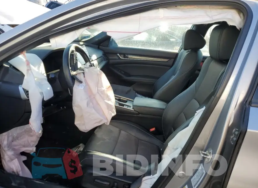 1HGCV1F32LA138063 Photo# 7