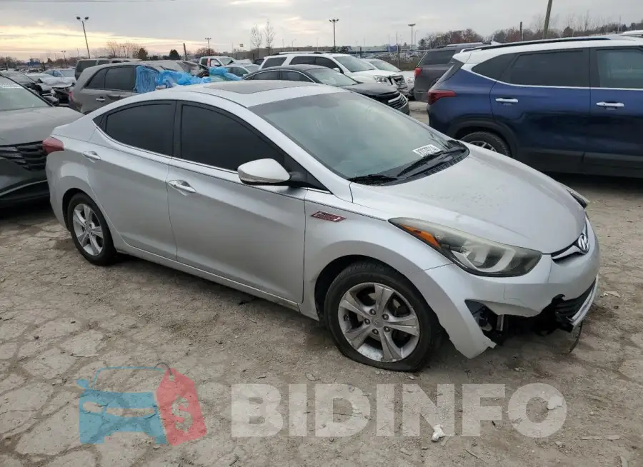 5NPDH4AE6GH672332 Photo# 4
