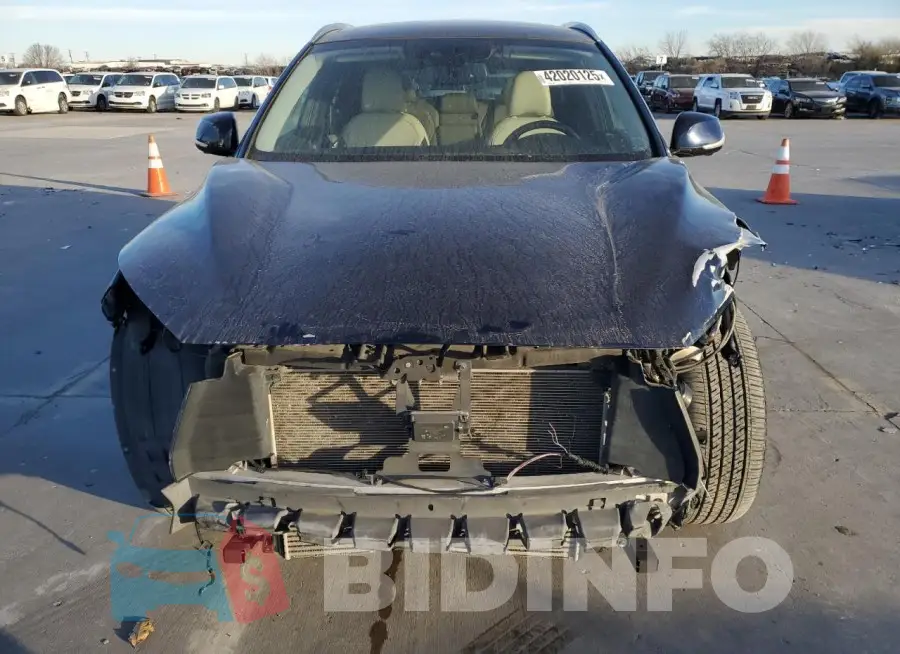 3PCAJ5M30KF111736 Photo# 5