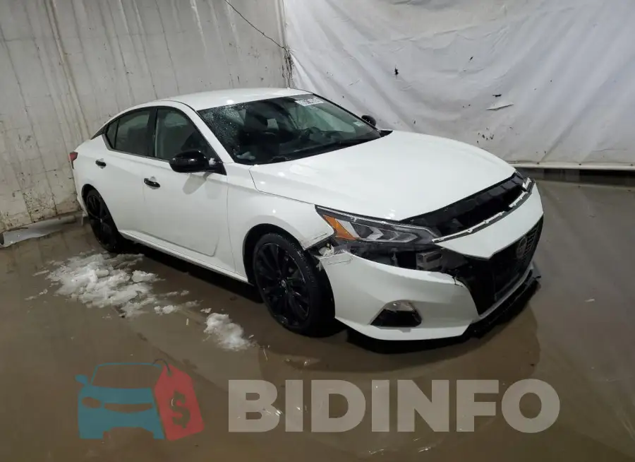 1N4BL4CV1KC131458 Photo# 4