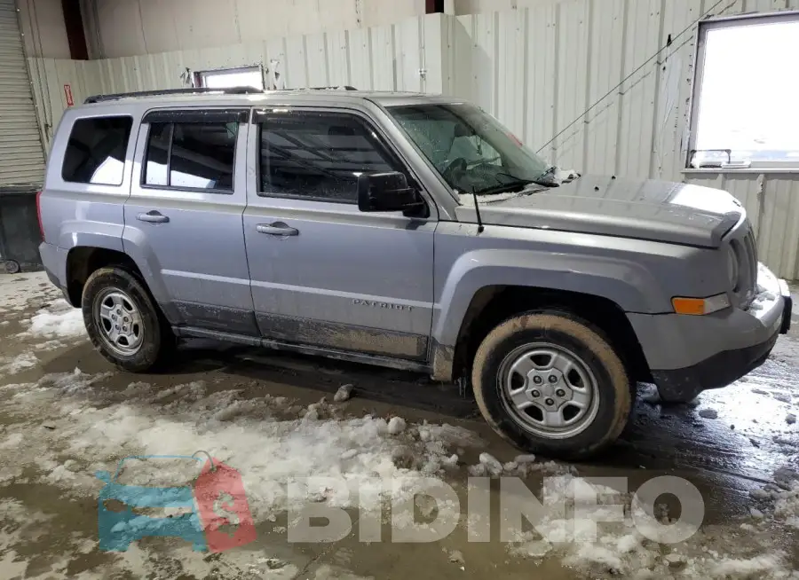 1C4NJRBB8GD566013 Photo# 4