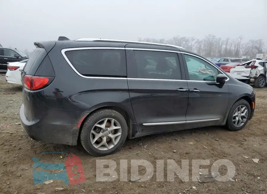 2C4RC1EG4HR543718 Photo# 3