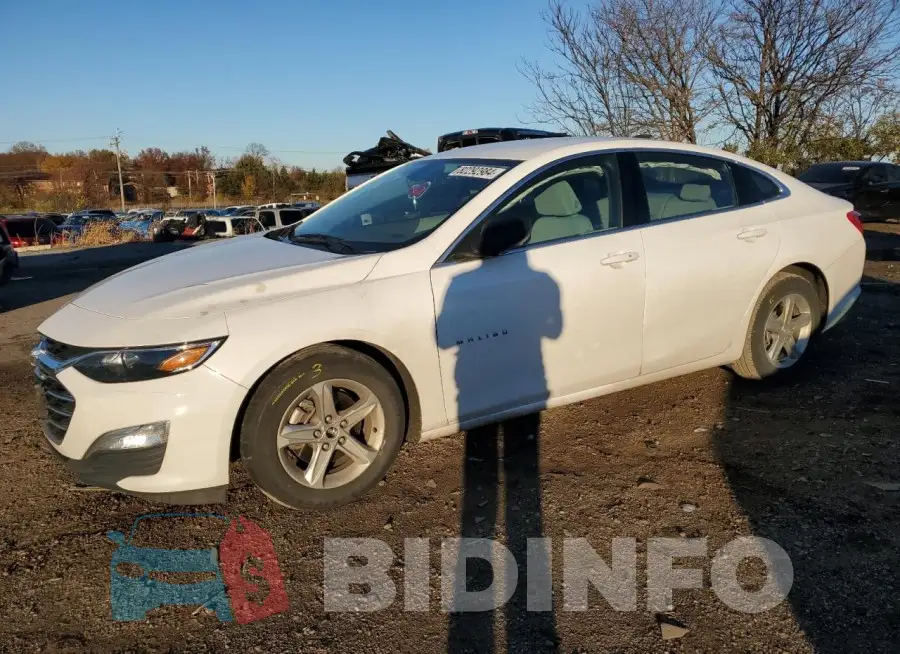 1G1ZC5ST5LF018863 Photo# 1