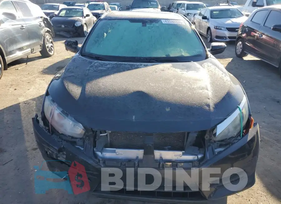 19XFC2F7XGE050780 Photo# 5