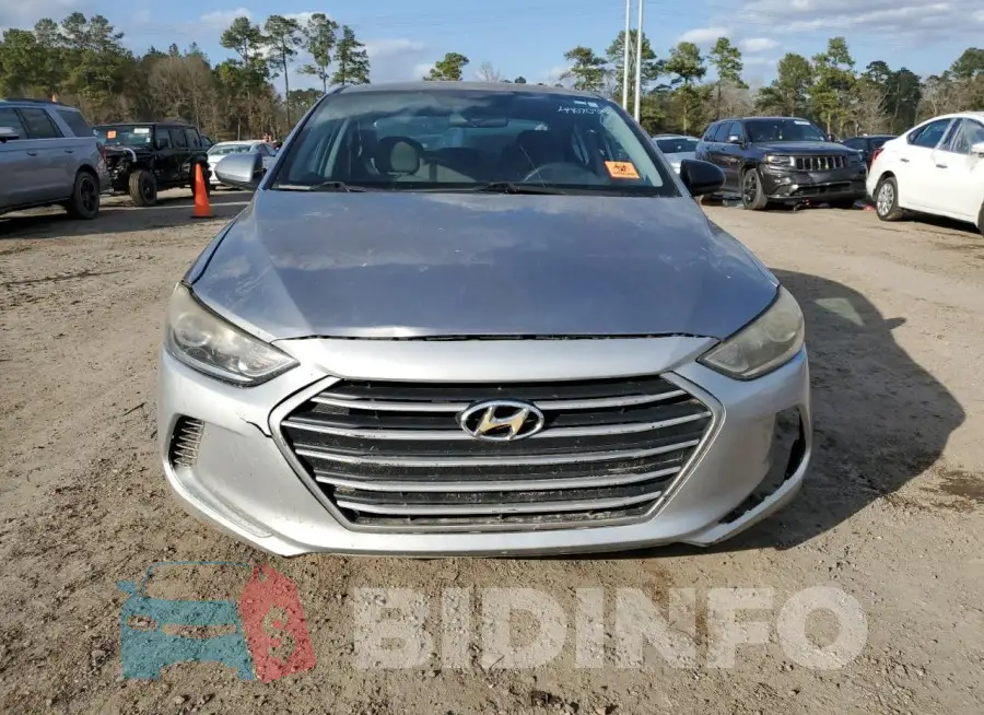 5NPD74LF8HH125671 Photo# 5