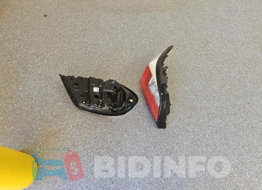 ML32FUFJ4PHF01019 Photo# 12