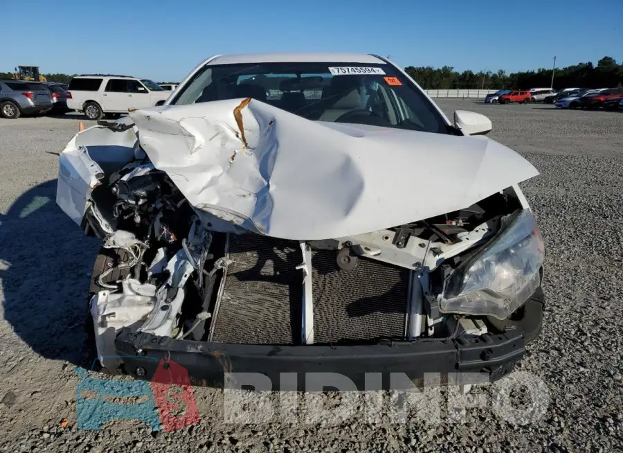 2T1BURHE7GC644399 Photo# 5