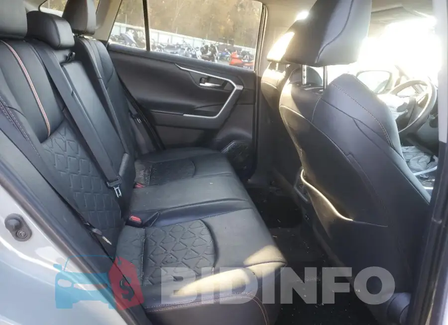 2T3J1RFV0KW037489 Photo# 11