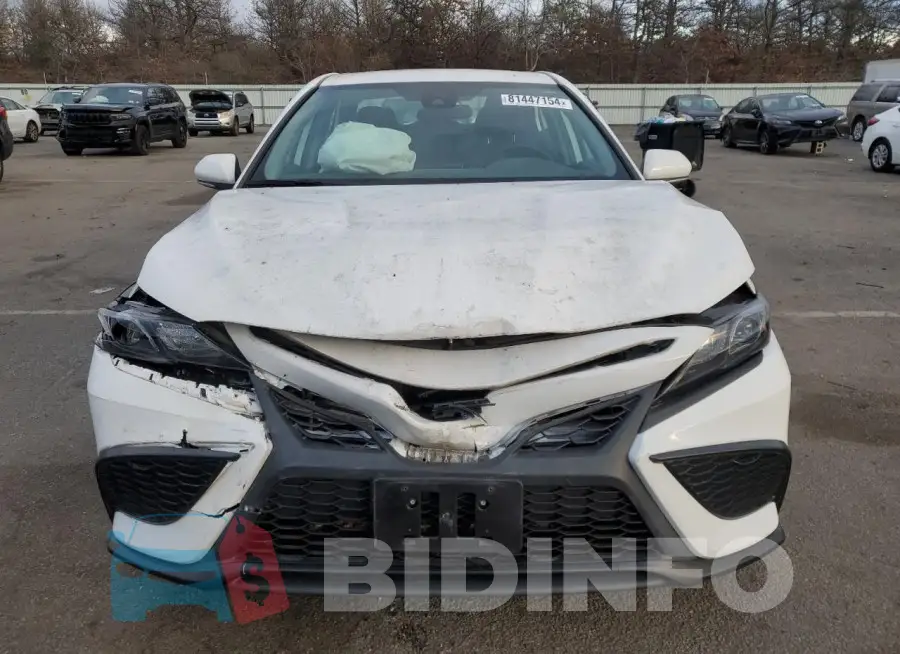 4T1G11AK8NU686169 Photo# 5